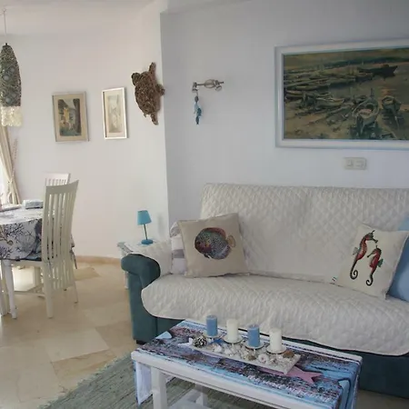 Primera Linea De Playa Con Garaje Apartamento Calpe