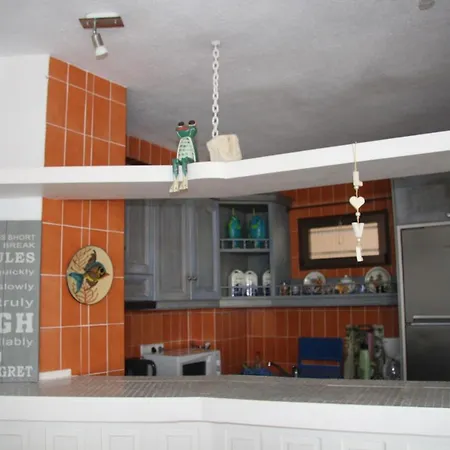 Apartamento Primera Linea De Playa Con Garaje